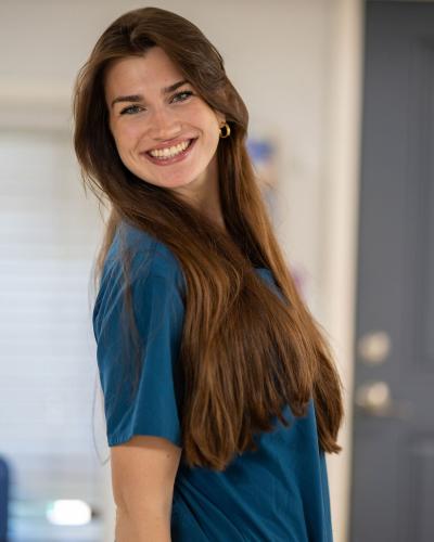 Elizabeth (Bizzy)